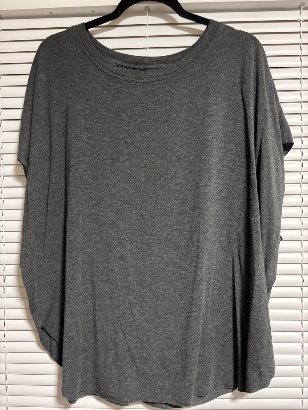 Anna & Ava Relaxed Short-Sleeve Tunic Top - Gray